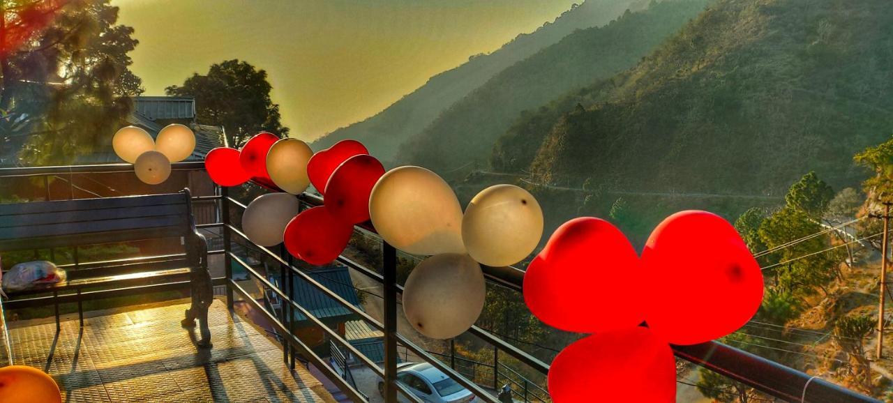Safarmaina Resort Kasauli Eksteriør billede