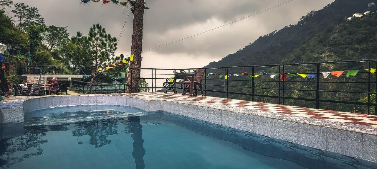 Safarmaina Resort Kasauli Eksteriør billede