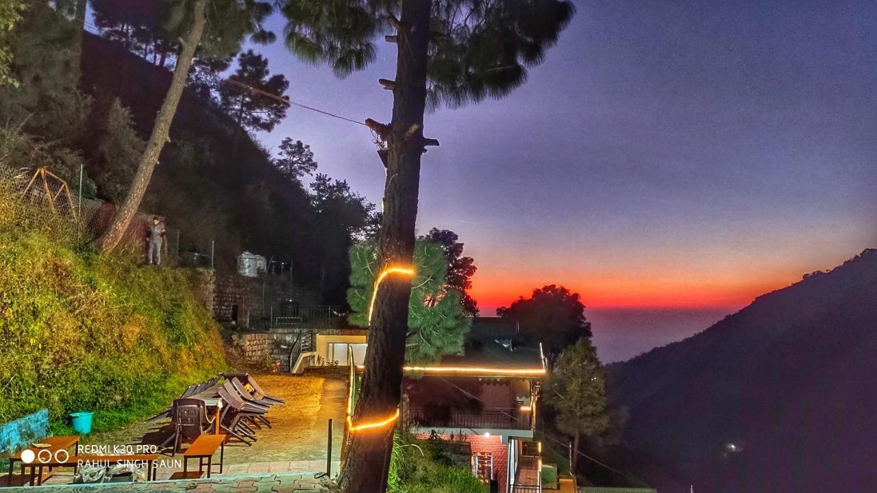 Safarmaina Resort Kasauli Eksteriør billede