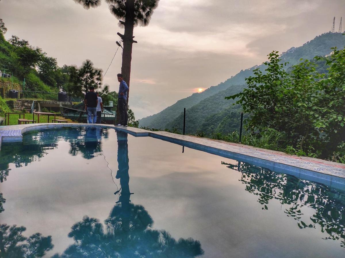 Safarmaina Resort Kasauli Eksteriør billede