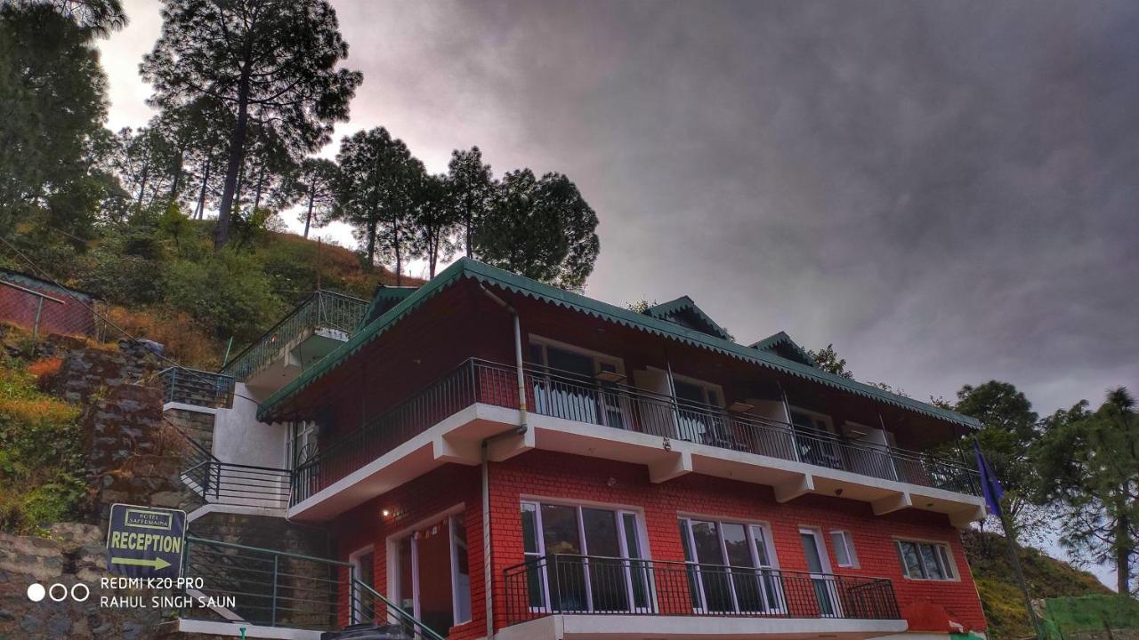 Safarmaina Resort Kasauli Eksteriør billede